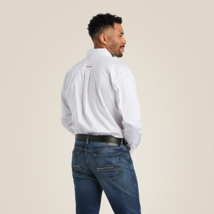 Solid Twill  Classic Fit Shirt - 100-White | Ariat 10000503